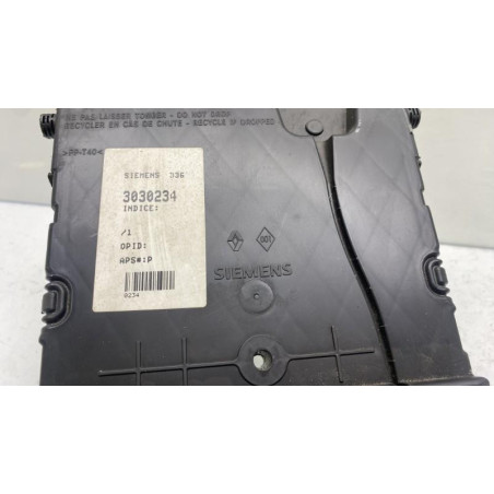 Boitier UCH RENAULT MEGANE 2
