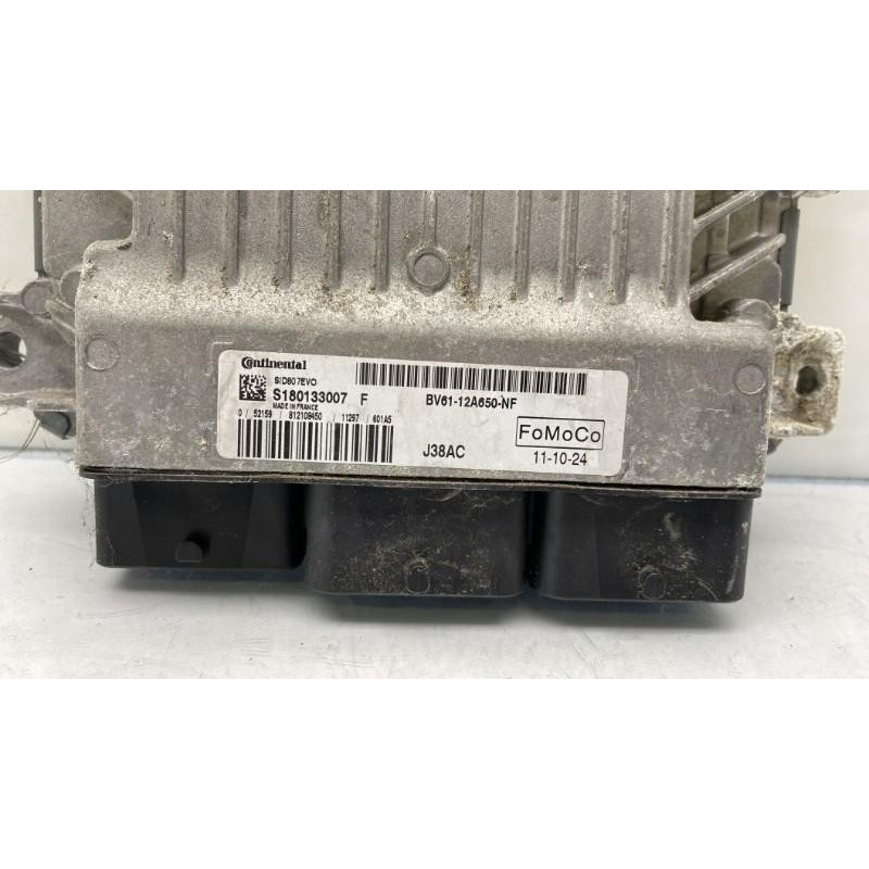 Calculateur moteur FORD FOCUS 3 Photo n°3