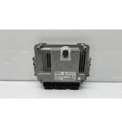 Calculateur moteur PEUGEOT 308 1 SW Photo n°1