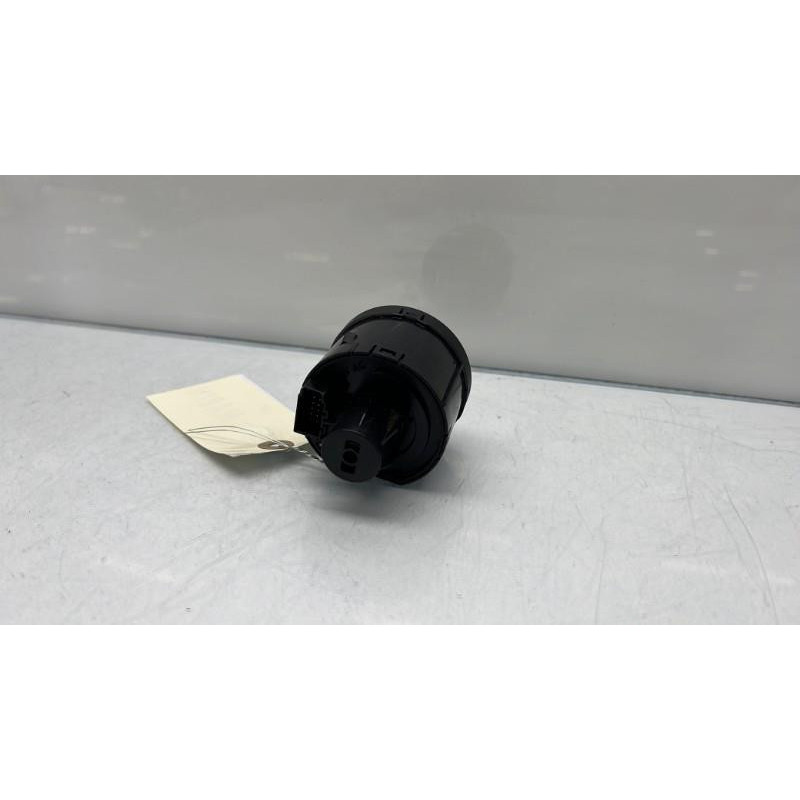 Commande de phare SEAT IBIZA 5 Photo n°1