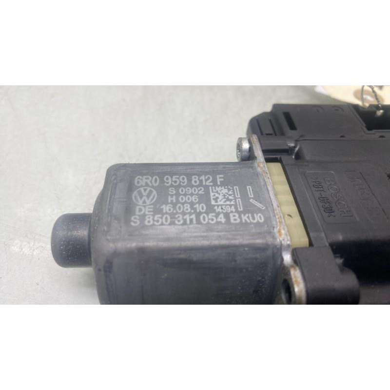 Leve vitre mecanique arriere droit VOLKSWAGEN POLO 5 Photo n°5