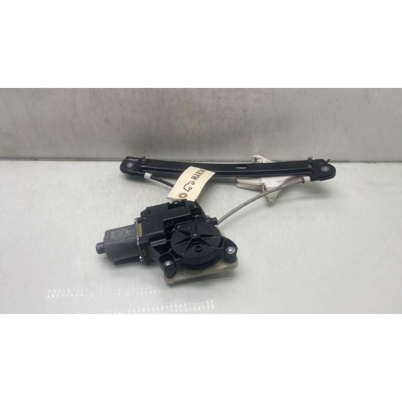 Leve vitre mecanique arriere droit VOLKSWAGEN POLO 5 Photo n°6
