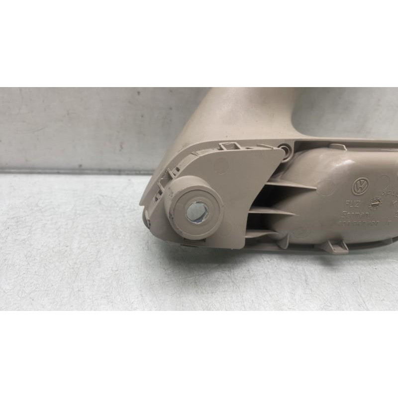 Poignee interieur avant droit VOLKSWAGEN POLO 5 Photo n°5