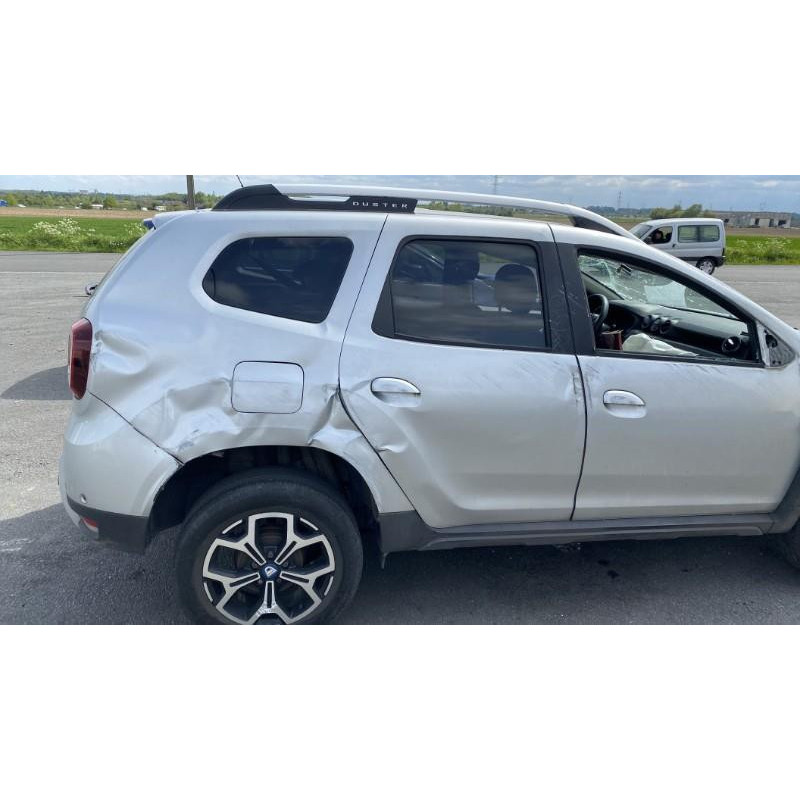 Vitre arriere droit DACIA DUSTER 2 Photo n°10