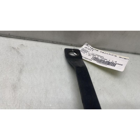 Attache ceinture avant droit SUZUKI GRAND VITARA 2 Photo n°1