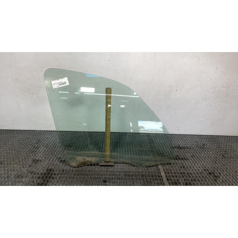 Vitre avant droit CITROEN XSARA PICASSO Photo n°6