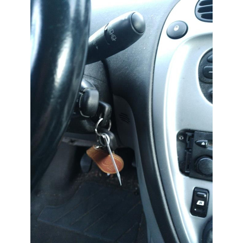 Vitre avant droit CITROEN XSARA PICASSO Photo n°13