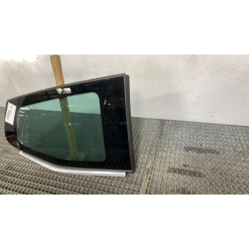 Custode arriere droit PEUGEOT 5008 1 Photo n°4