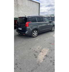Custode arriere droit PEUGEOT 5008 1