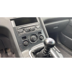 Custode arriere droit PEUGEOT 5008 1