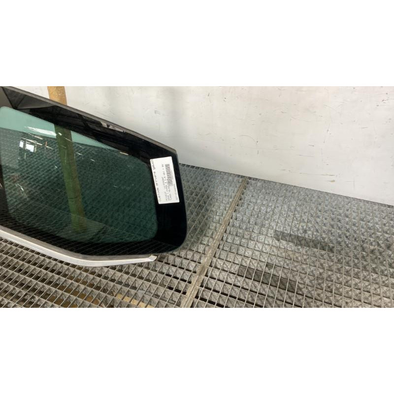 Custode arriere gauche PEUGEOT 5008 1 Photo n°4
