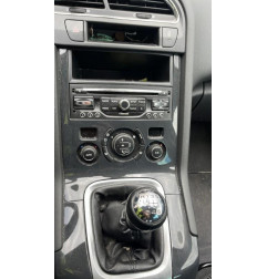 Custode arriere gauche PEUGEOT 5008 1