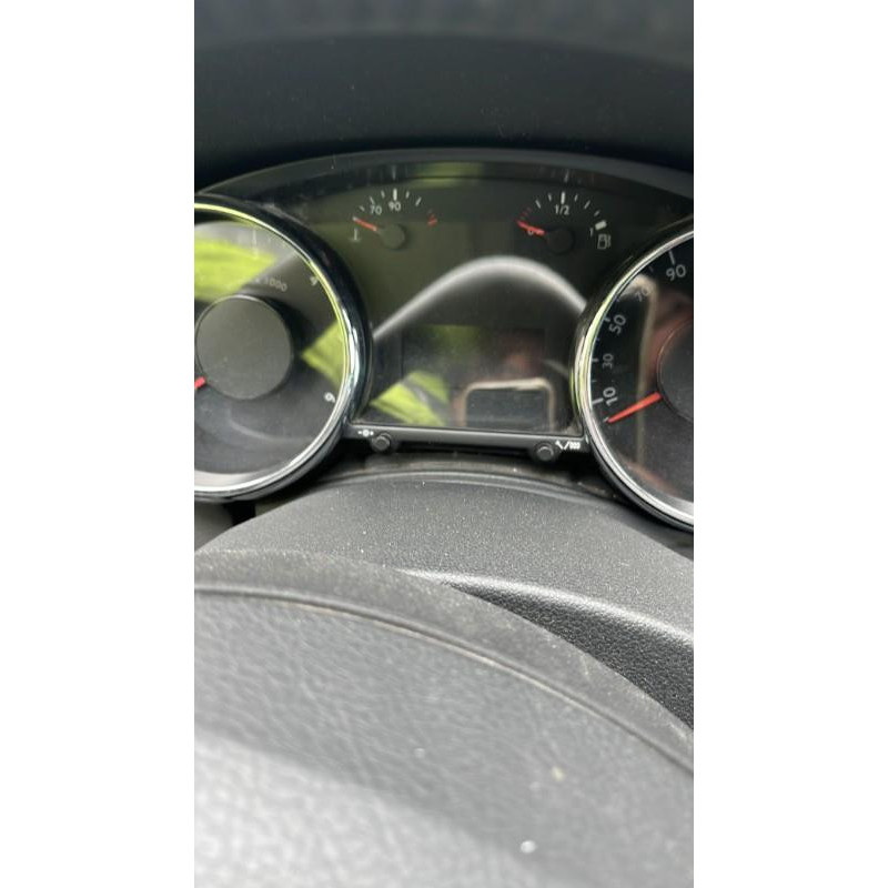 Bouton de warning PEUGEOT 5008 1 Photo n°18