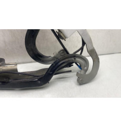 Charniere de capot PEUGEOT 5008 1