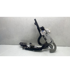 Charniere de capot PEUGEOT 5008 1
