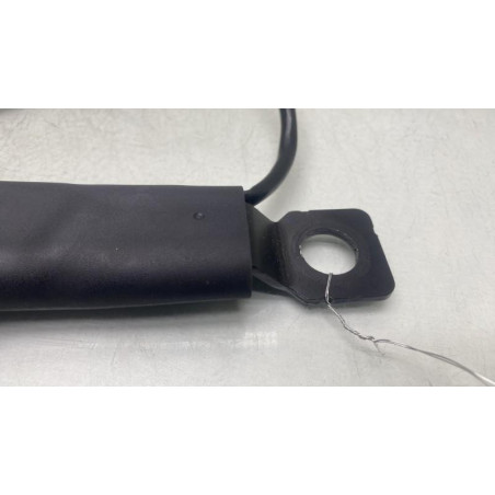 Attache ceinture avant droit SUZUKI SWIFT 4