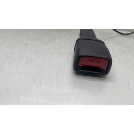 Attache ceinture avant gauche SUZUKI SWIFT 4 Photo n°1