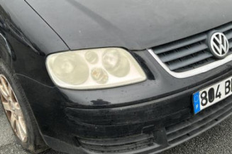 Pare boue arriere droit VOLKSWAGEN TOURAN 1