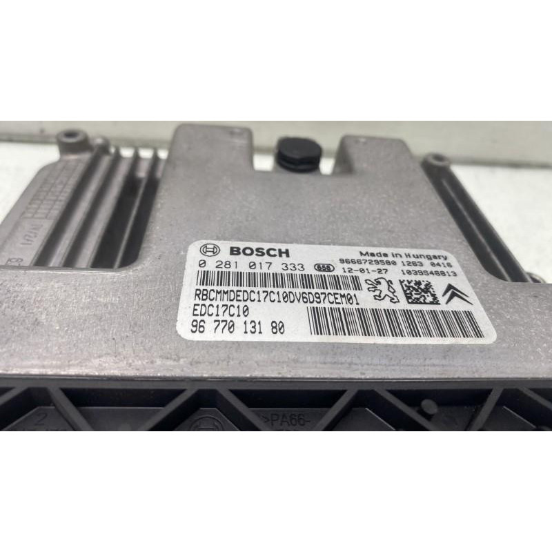 Calculateur moteur PEUGEOT 308 1 Photo n°1