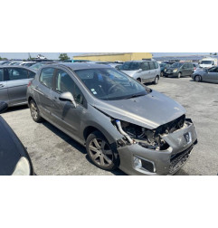 Calculateur moteur PEUGEOT 308 1