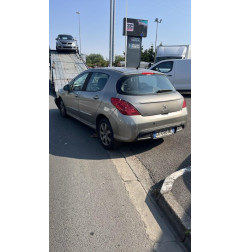 Calculateur moteur PEUGEOT 308 1