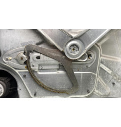 Leve vitre electrique avant gauche FORD FOCUS 2