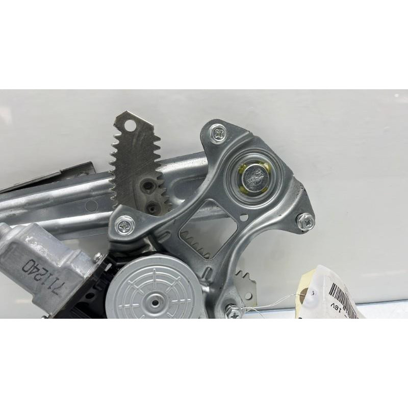 Leve vitre electrique arriere gauche NISSAN JUKE 1 Photo n°5