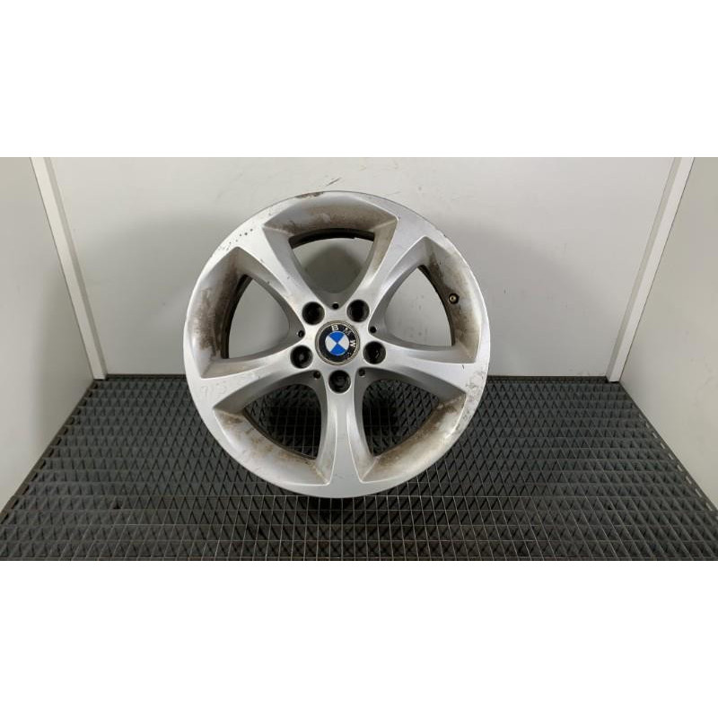 Jante BMW SERIE 1 E81 Photo n°2