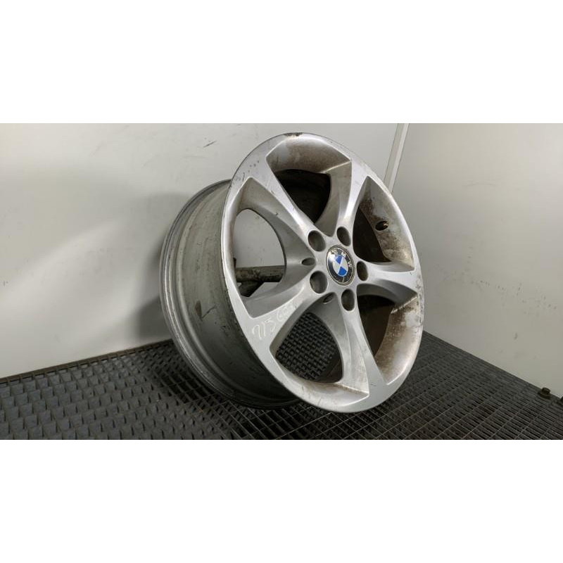 Jante BMW SERIE 1 E81 Photo n°3