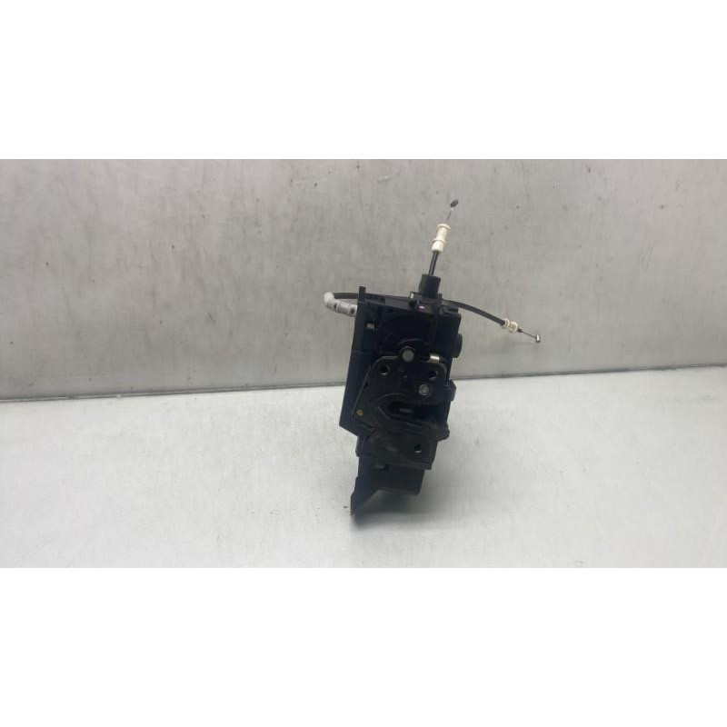 Serrure avant droit PEUGEOT 308 2 Photo n°4
