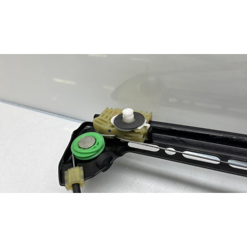 Leve vitre electrique avant droit CITROEN C4 GRAND PICASSO 2 Photo n°3