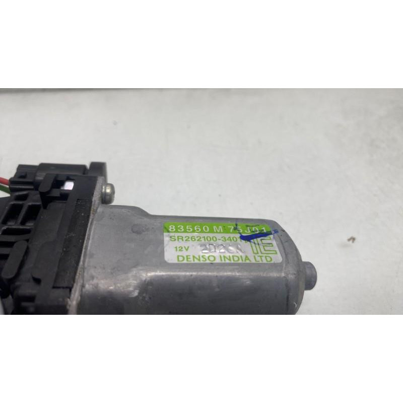 Leve vitre electrique avant droit SUZUKI ALTO 3 Photo n°9