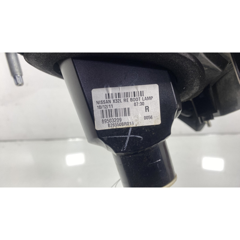 Feu arriere secondaire droit (feux) NISSAN QASHQAI 1 Photo n°2