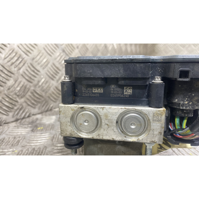 Bloc ABS (freins anti-blocage) CITROEN C4 CACTUS Photo n°3