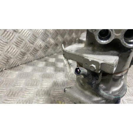 Compresseur clim PEUGEOT 208 1