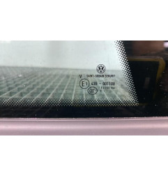 Custode arriere droit VOLKSWAGEN SCIROCCO 3