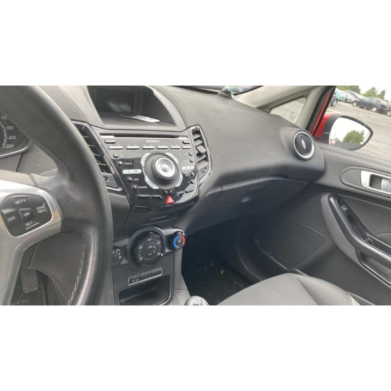Air bag conducteur FORD FIESTA 6 Photo n°17
