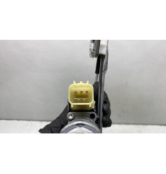 Leve vitre electrique avant gauche FORD FIESTA 6