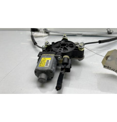 Leve vitre electrique avant droit KIA RIO 4