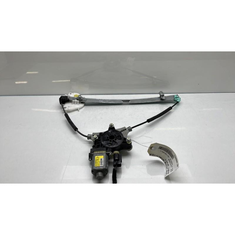 Leve vitre electrique avant droit KIA RIO 4 Photo n°7