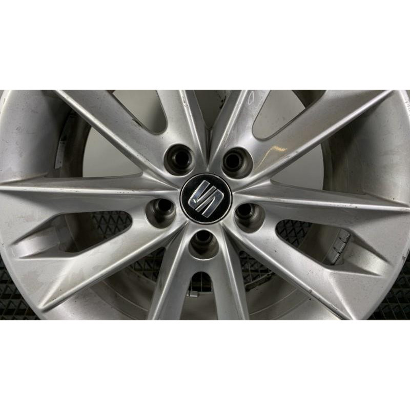 Jante SEAT IBIZA 4 Photo n°1