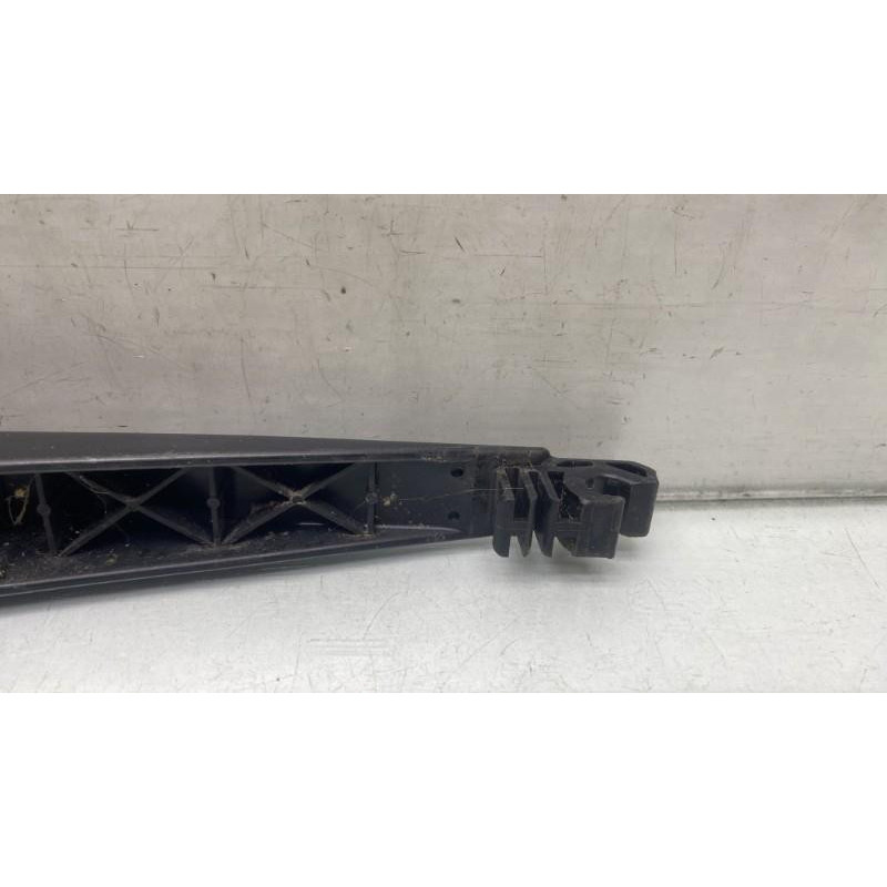 Bras essuie glace arriere CITROEN C1 2 Photo n°4
