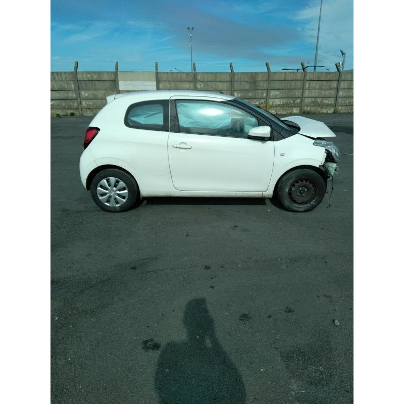 Lunette arriere CITROEN C1 2 Photo n°10