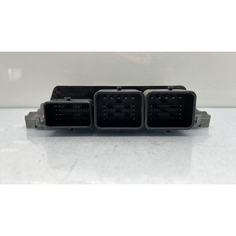 Calculateur moteur PEUGEOT 2008 1 Photo n°3