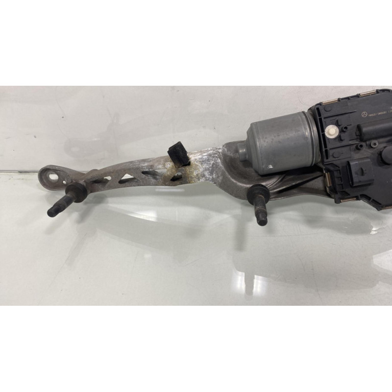 Moteur essuie glace avant MERCEDES CLASSE C 204 Photo n°4