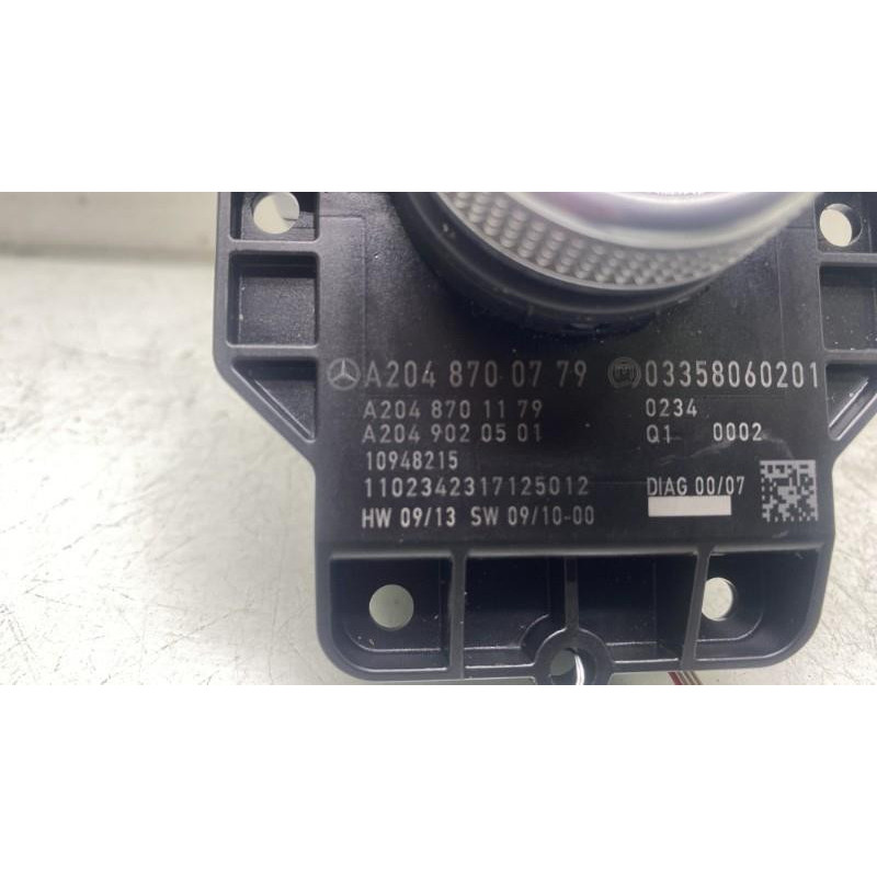 Commande GPS MERCEDES CLASSE C 204 Photo n°6