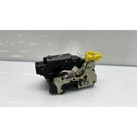 Serrure arriere droit DACIA DUSTER 1 Photo n°1