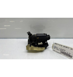 Serrure avant droit DACIA DUSTER 1