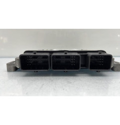 Calculateur moteur DACIA SANDERO 1