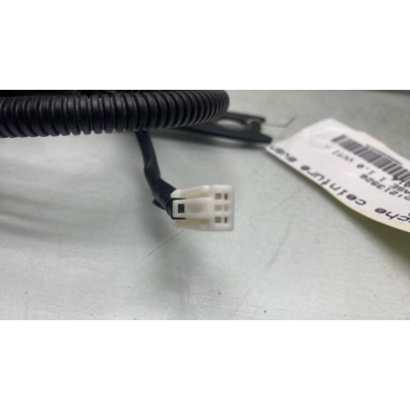 Attache ceinture avant droit TOYOTA YARIS 3 Photo n°1